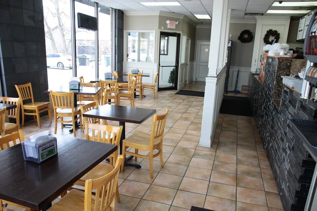 Cedar Grill | restaurant | 2223 Ogden Ave #3, Downers Grove, IL 60515, USA | 6302412525 OR +1 630-241-2525