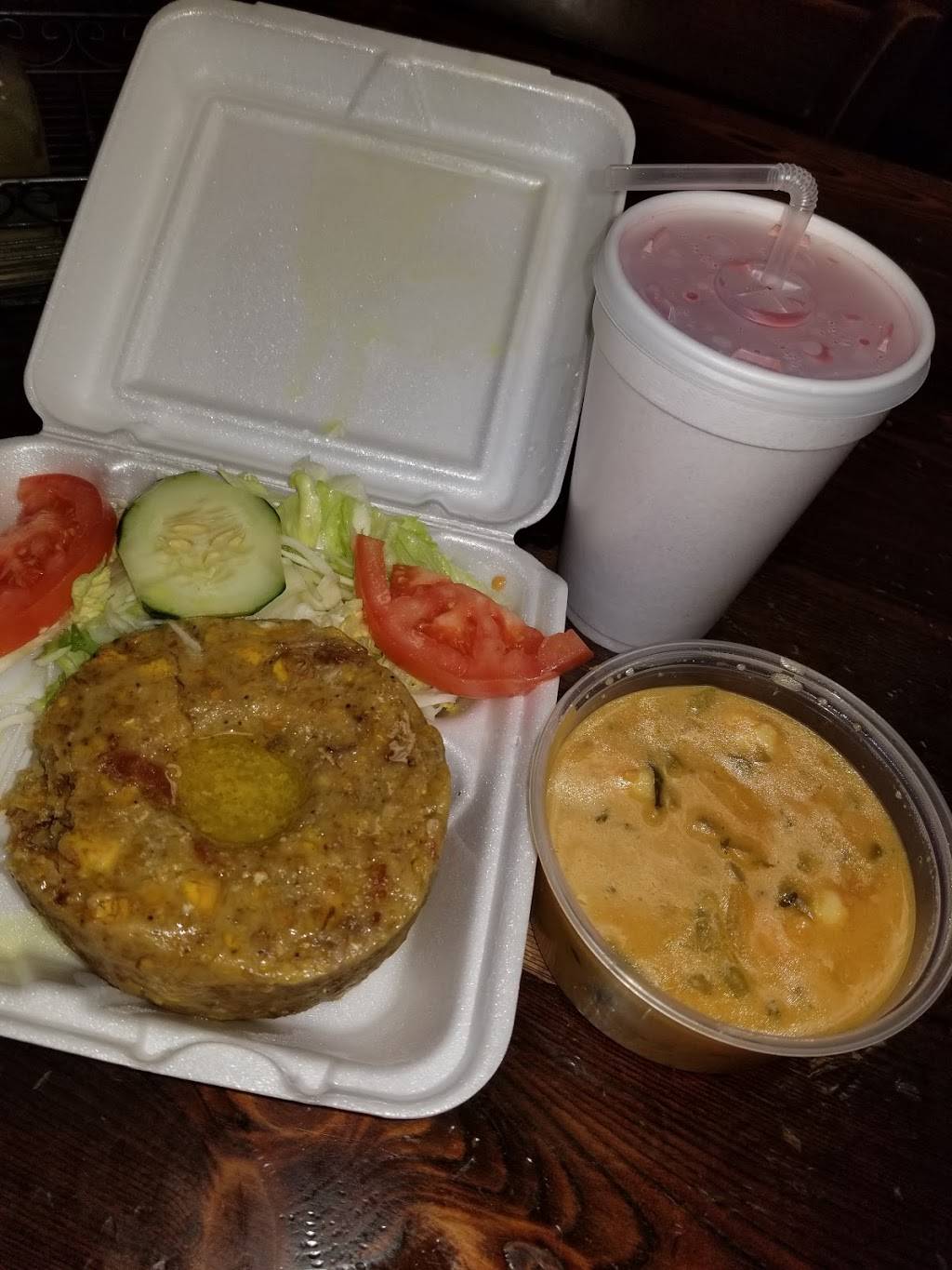 Celias Restaurant | restaurant | 700 Kempton St, New Bedford, MA 02740, USA | 5089935279 OR +1 508-993-5279