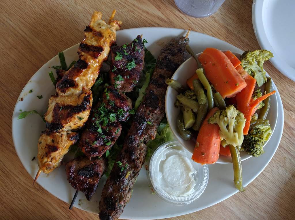 Le Kebab Grill | restaurant | 350 E McCullough Dr, Charlotte, NC 28262, USA | 7045477217 OR +1 704-547-7217
