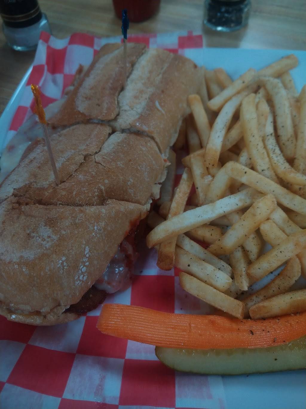 Caesars Breakfast & Lunch | restaurant | 1808 Cortez Rd W, Bradenton, FL 34207, USA | 9413016878 OR +1 941-301-6878