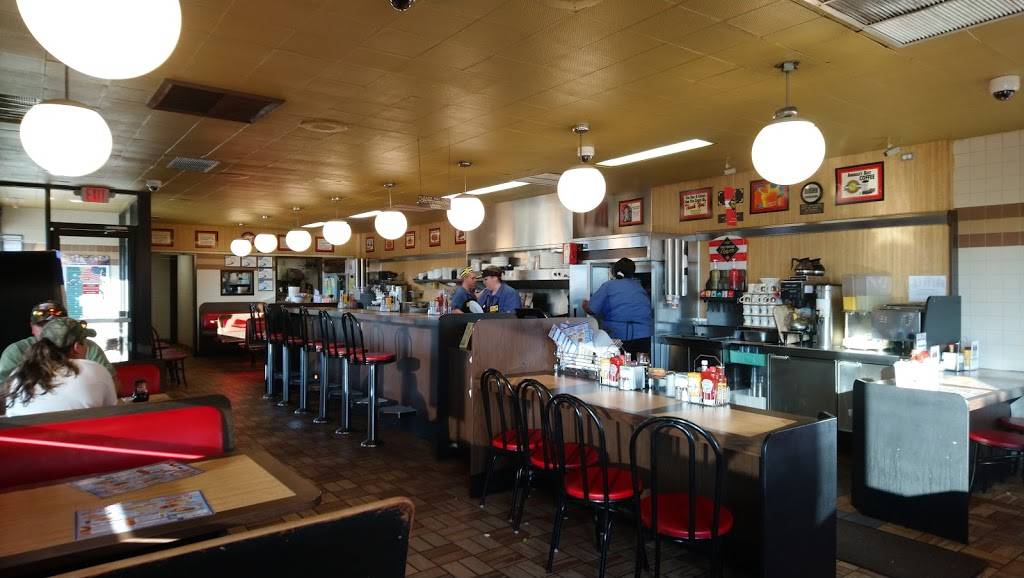 Waffle House | meal takeaway | 321 State Hwy Z, St Robert, MO 65584, USA | 5733364331 OR +1 573-336-4331