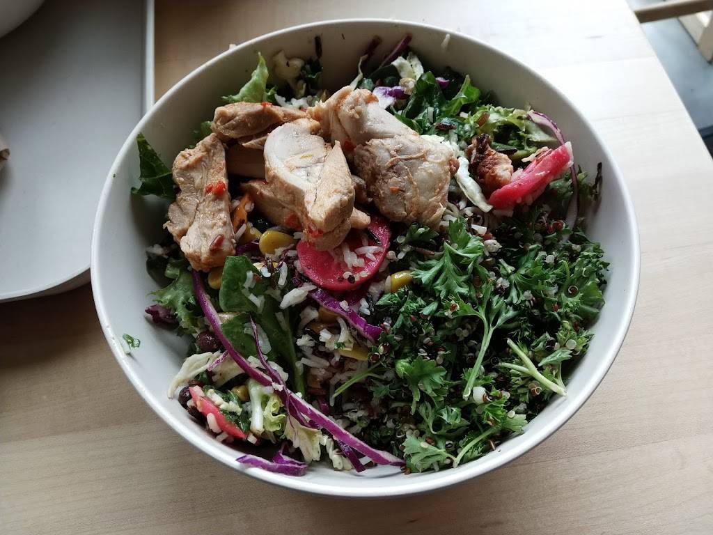 Mad Radish | restaurant | 859 Bank St, Ottawa, ON K1S 3W2, Canada | 6134214564 OR +1 613-421-4564