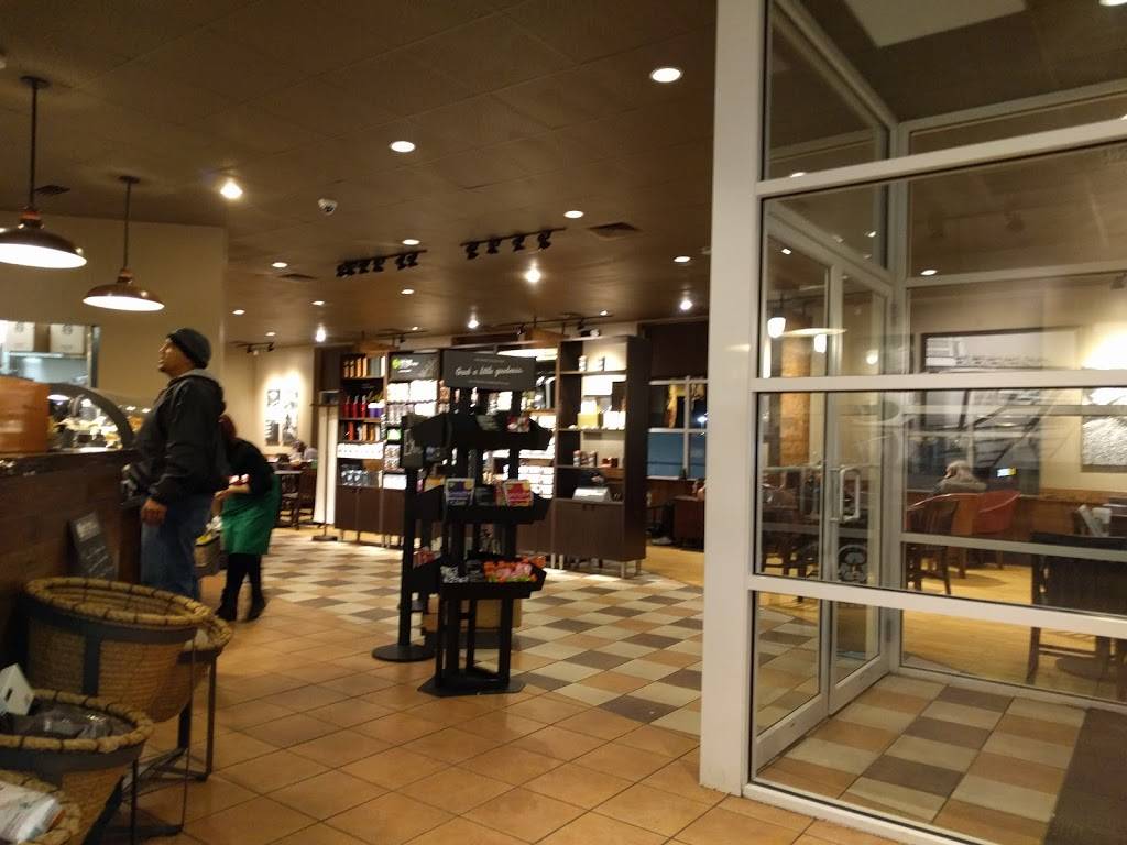 Starbucks | cafe | 36575 Euclid Ave, Willoughby, OH 44094, USA | 4409533118 OR +1 440-953-3118