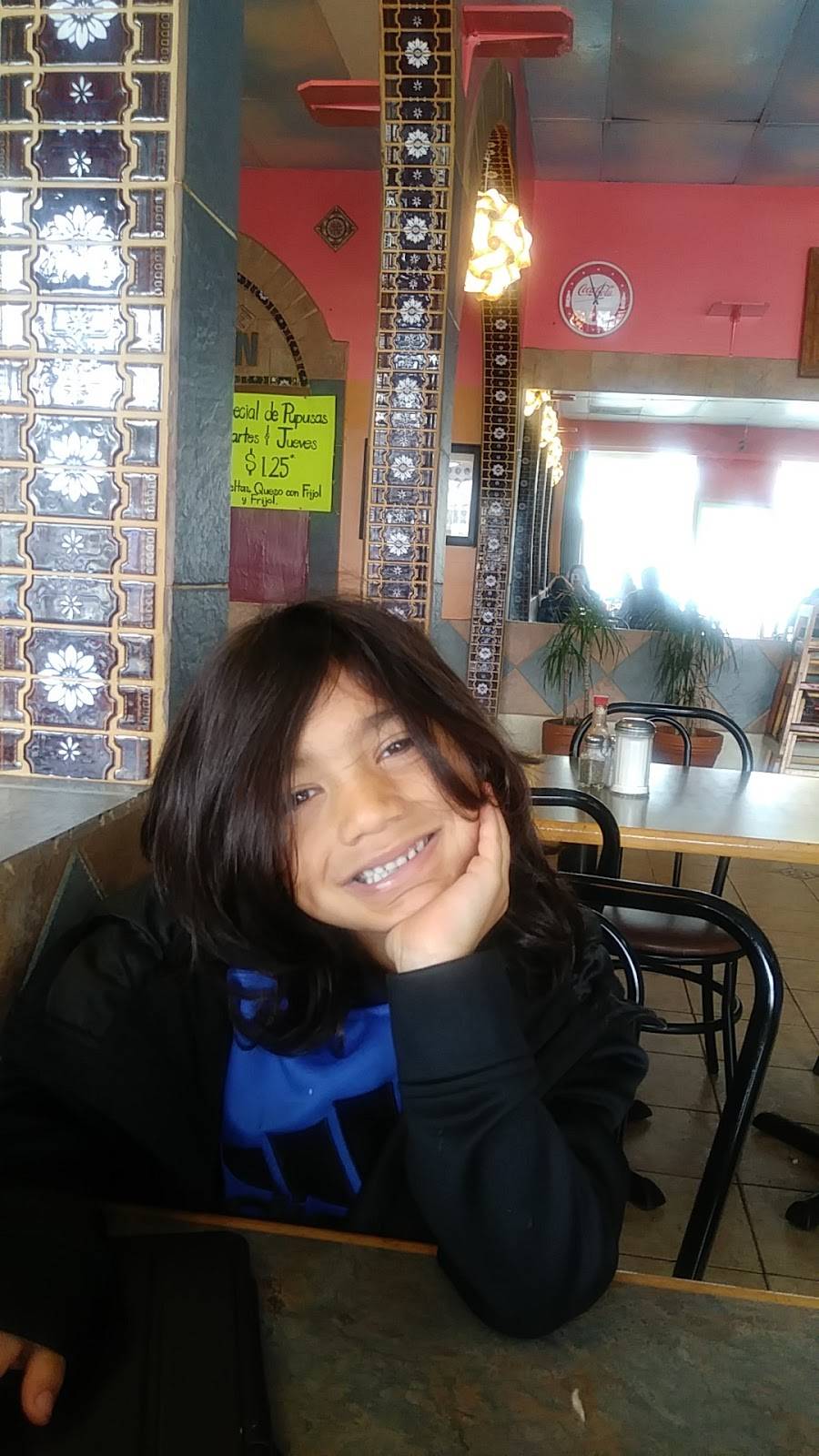 Morazan | restaurant | 15700 Vanowen St, Lake Balboa, CA 91406, USA | 8189943838 OR +1 818-994-3838