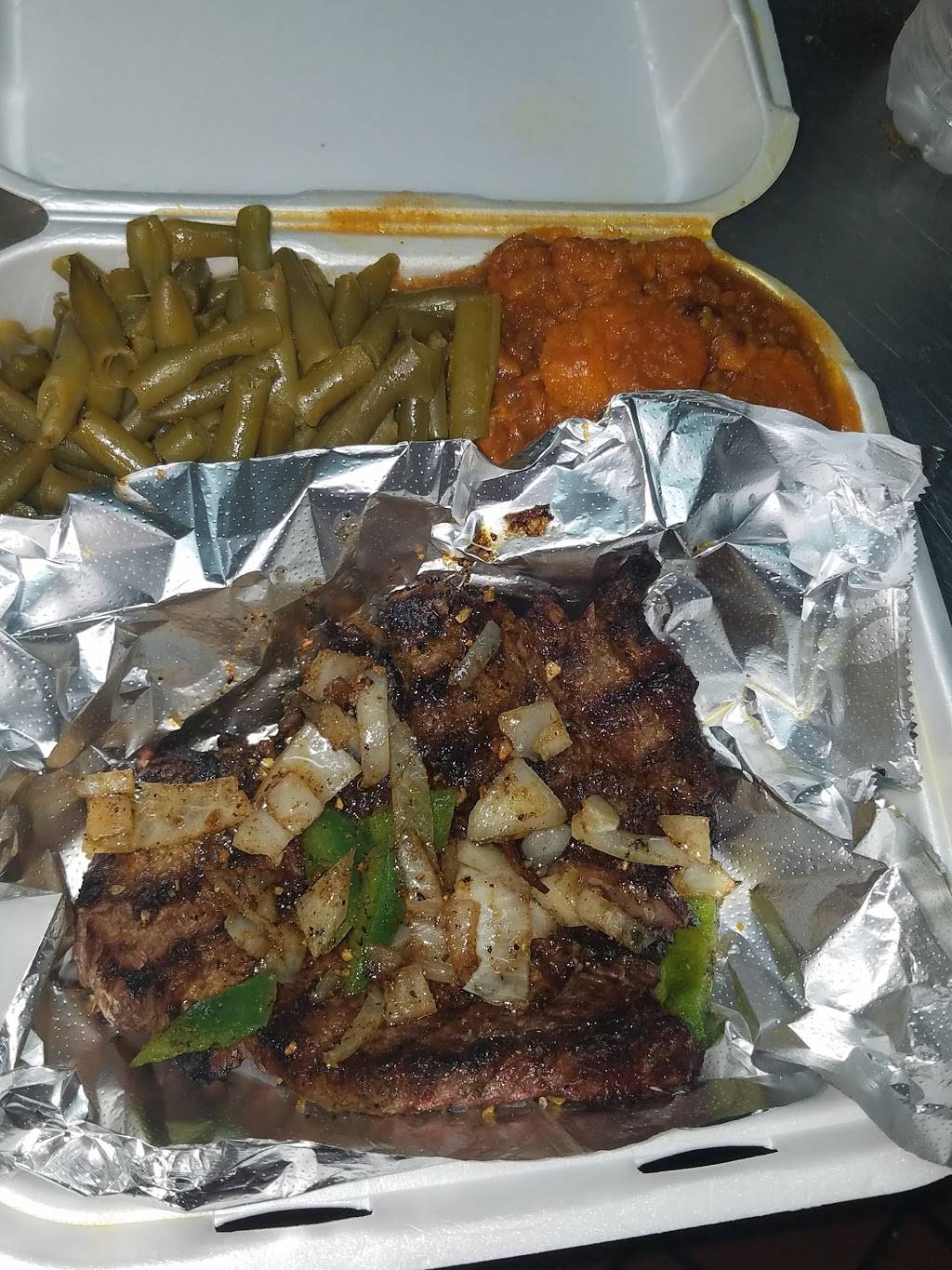 Tay’s Soul Food | restaurant | 901 Bridge St, Philadelphia, PA 19124, USA | 2154377514 OR +1 215-437-7514