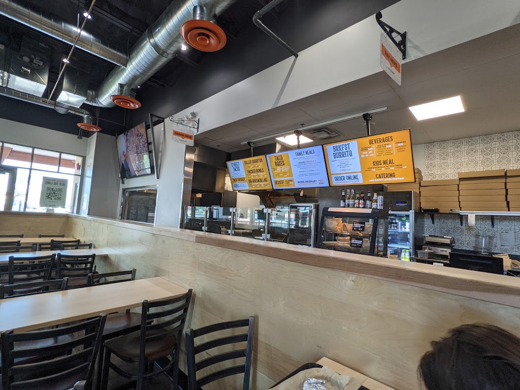 Mesquite Fresh Street Mex | restaurant | 2425 S Gilbert Rd #101, Gilbert, AZ 85295, USA | 4806873303 OR +1 480-687-3303