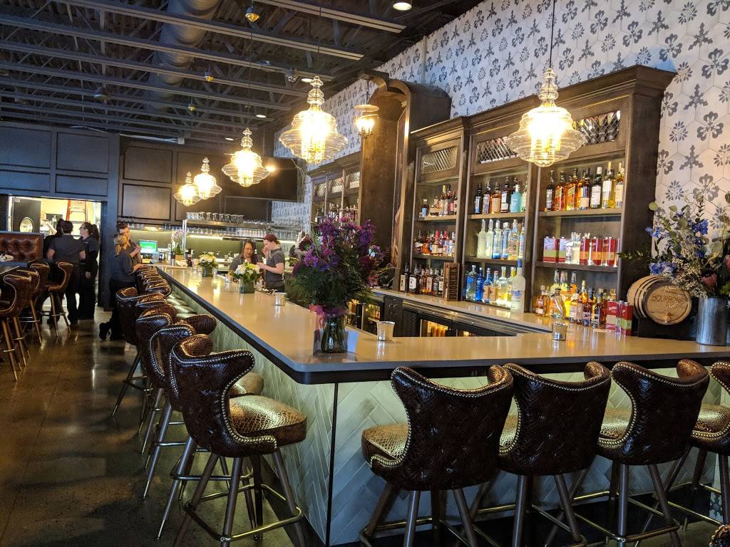 Bourbons | restaurant | 440 W Main St, Brighton, MI 48116, USA | 8107753197 OR +1 810-775-3197