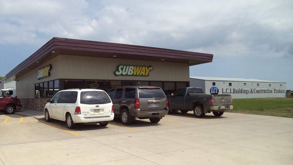 Subway | restaurant | 1404 N Walnut St, Colfax, IA 50054, USA | 5156740250 OR +1 515-674-0250