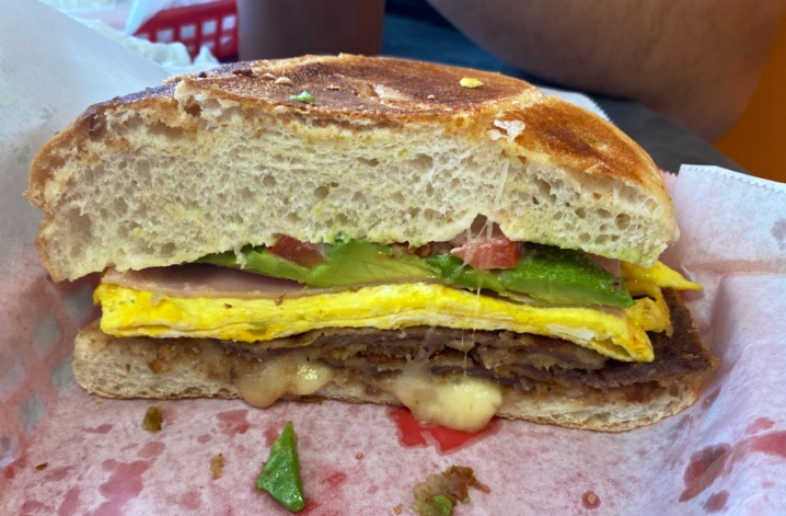 Tortas Las Llardas | restaurant | 6900 Southwest Fwy STE B, Houston, TX 77074, USA | 8329401477 OR +1 832-940-1477