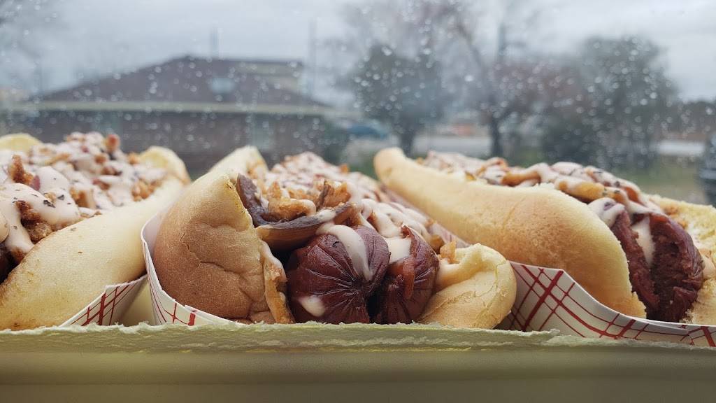 Yoyo’s Hot Dogs | meal takeaway | 15910 Old Richmond Rd, Sugar Land, TX 77498, USA | 8635211757 OR +1 863-521-1757