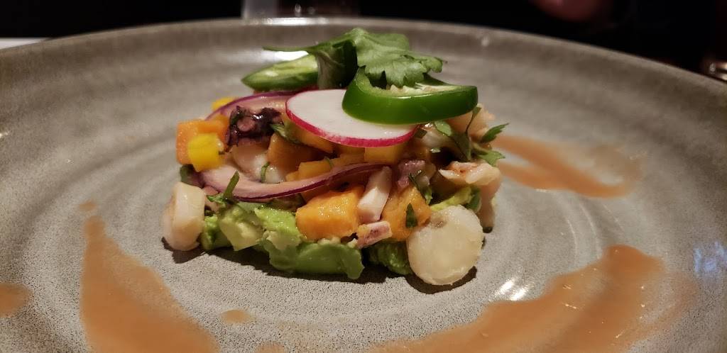 Provecho Latin Provisions | restaurant | 110 S Main St, Crown Point, IN 46307, USA | 2196630050 OR +1 219-663-0050