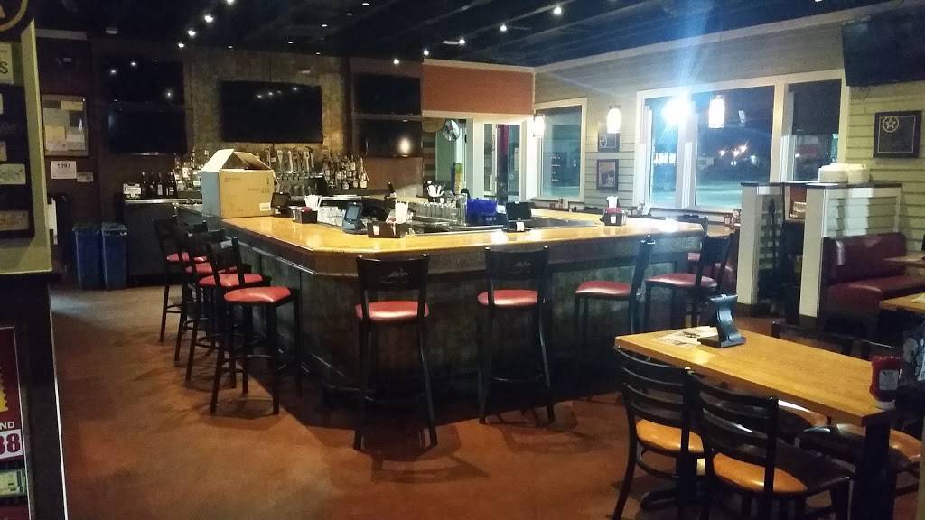 Chilis Grill & Bar | meal takeaway | 4305 24th Ave, Fort Gratiot Twp, MI 48059, USA | 8103851103 OR +1 810-385-1103