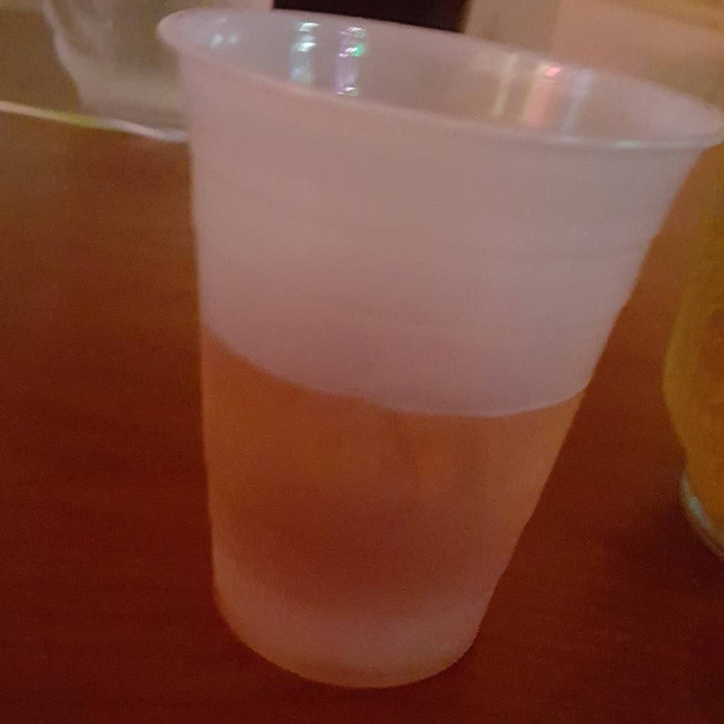 Lexington Restaurant & Lounge | restaurant | 21736 Great Mills Rd, Lexington Park, MD 20653, USA | 2402378096 OR +1 240-237-8096