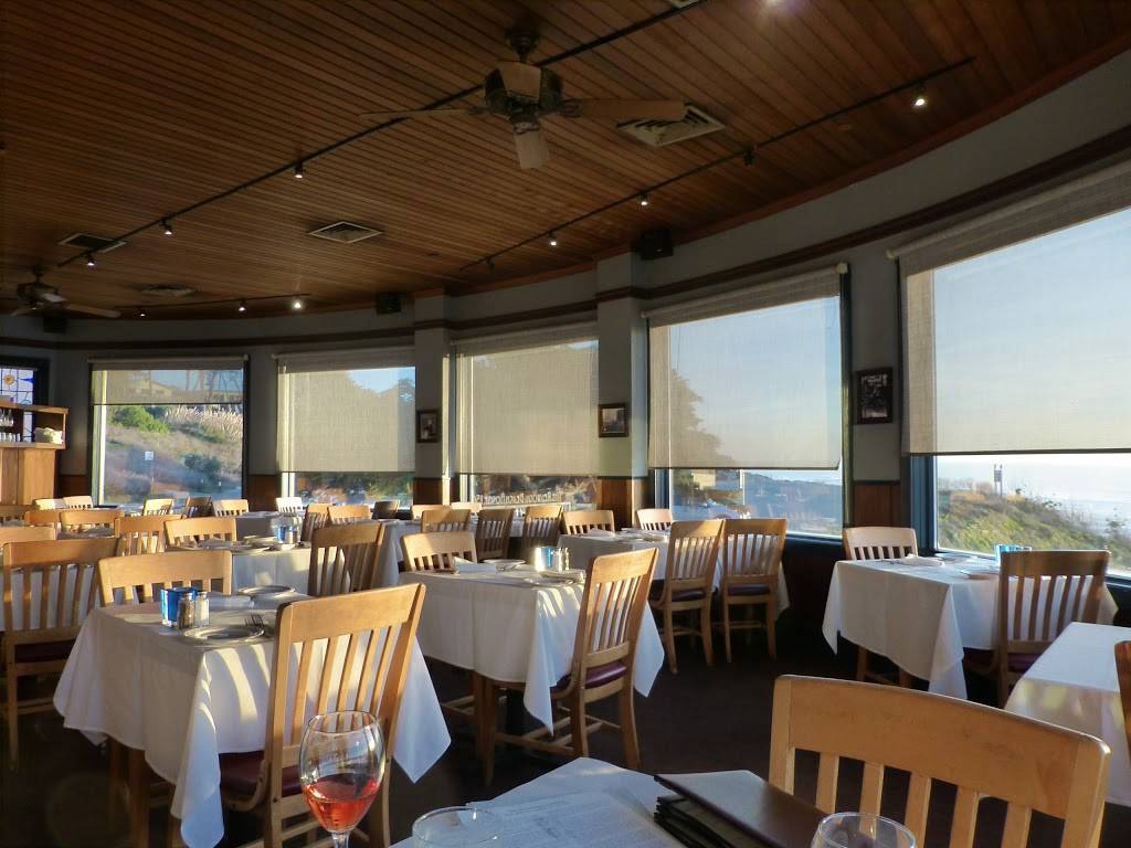 Moss Beach Distillery | restaurant | 140 Beach Way, Moss Beach, CA 94038, USA | 6507285595 OR +1 650-728-5595