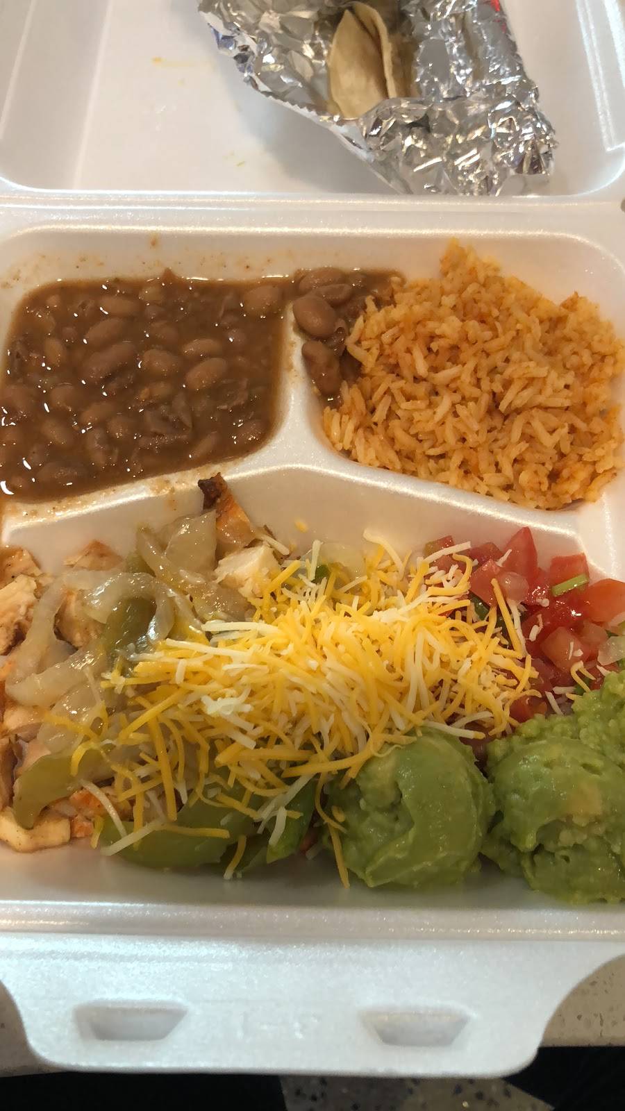 Bullritos | restaurant | 2800 N Terminal Rd, Houston, TX 77032, USA | 2812303211 OR +1 281-230-3211