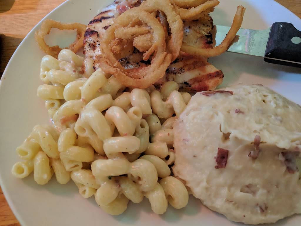 Applebees Grill + Bar | restaurant | 425 Volunteer Pkwy, Bristol, TN 37620, USA | 4239681855 OR +1 423-968-1855