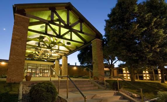 Minervas Restaurant & Bar | restaurant | 1405 Highway 71 N, Okoboji, IA 51355, USA | 7123325296 OR +1 712-332-5296