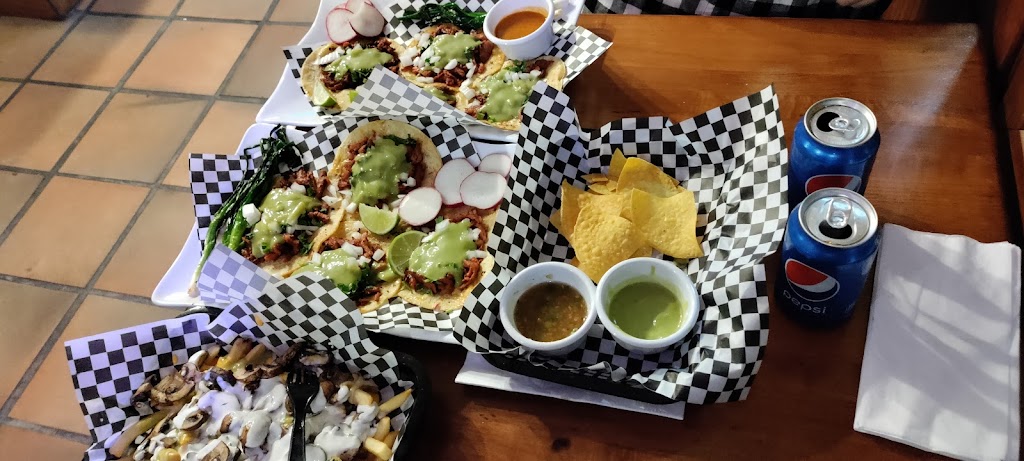 J’s Tacos & Beer | restaurant | 900 Cherry St, Chico, CA 95928, USA | 5307176300 OR +1 530-717-6300