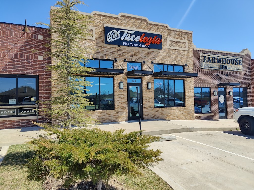 Tacologia | restaurant | 2100 N Eastern Ave, Moore, OK 73160, USA | 4057357525 OR +1 405-735-7525