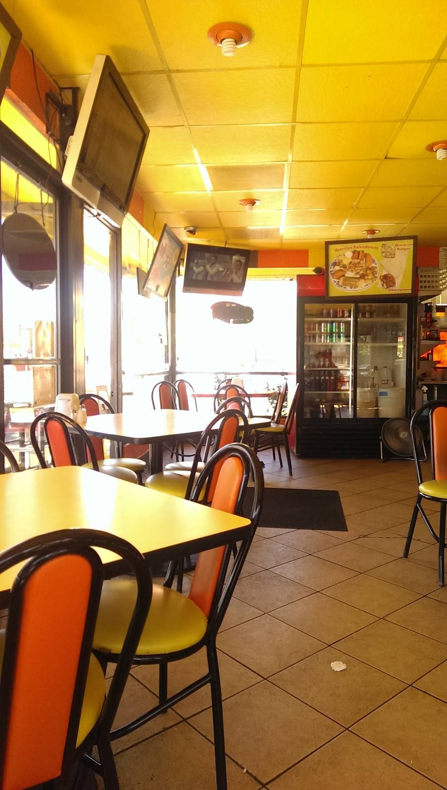 El Chalateco | restaurant | 1694 Alum Rock Ave, San Jose, CA 95116, USA | 4082548355 OR +1 408-254-8355