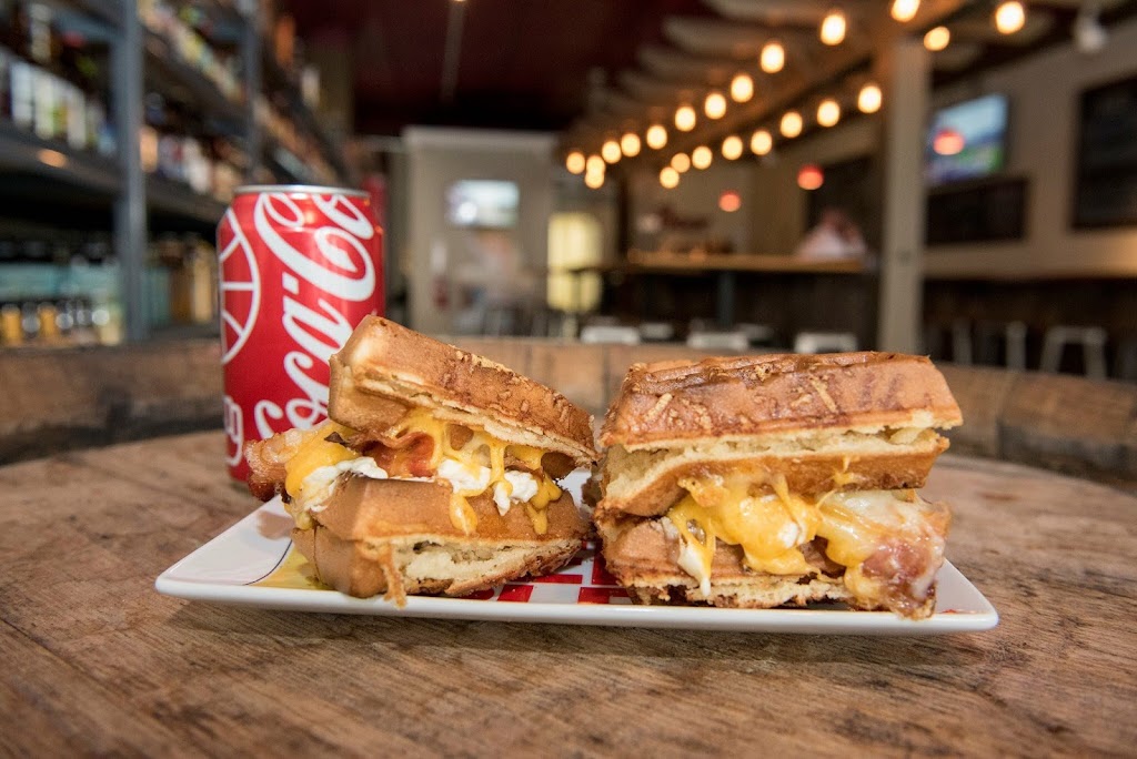 Brew Ridge Taps | restaurant | 11 E Nelson St #2524, Lexington, VA 24450, USA | 5404618012 OR +1 540-461-8012