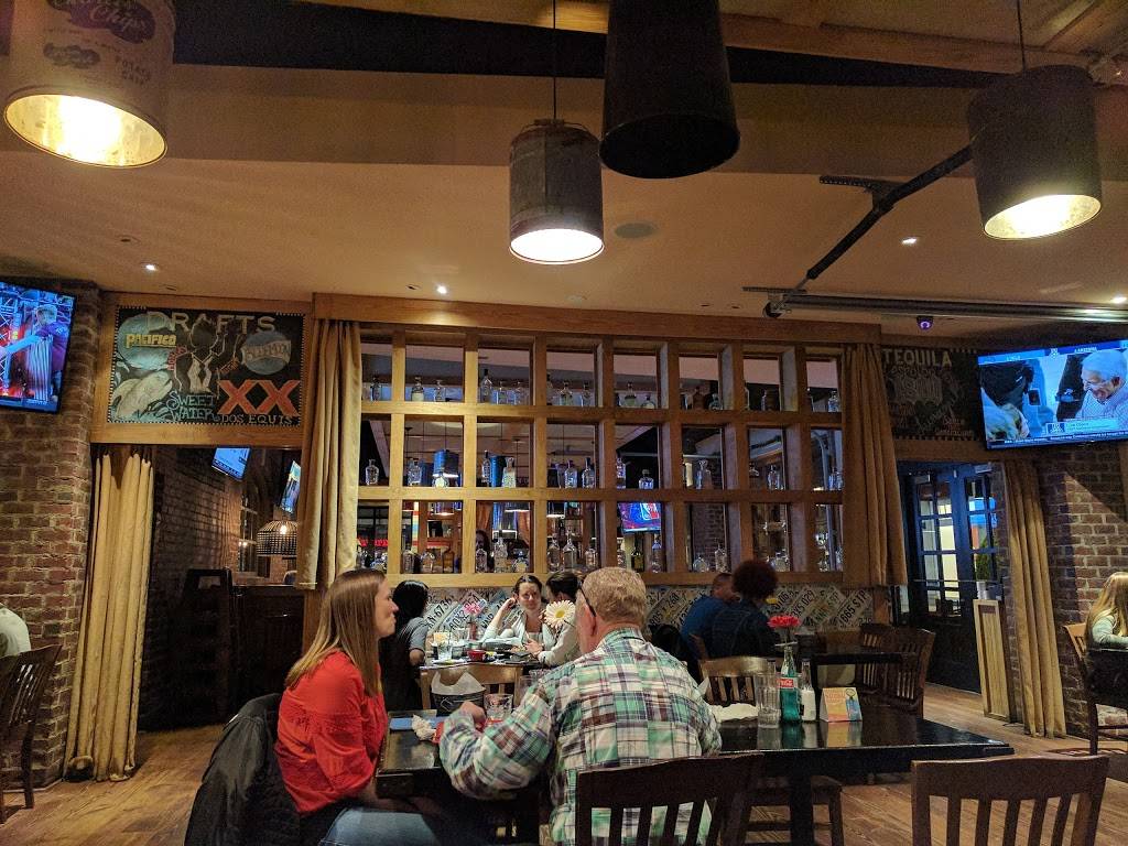 Tin Lizzys Cantina | restaurant | 3333 Buford Dr, Buford, GA 30519, USA | 6788052380 OR +1 678-805-2380