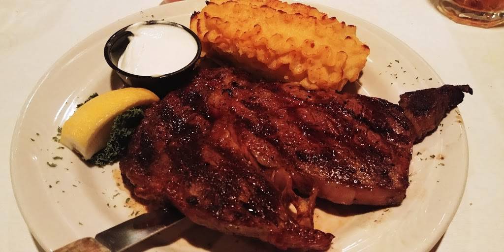 Fritzs Wagon Wheel Restaurant | restaurant | 2709 S MacArthur Blvd, Springfield, IL 62704, USA | 2175469888 OR +1 217-546-9888