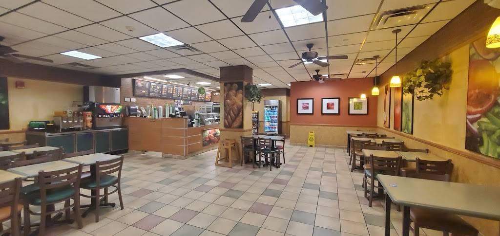 Subway | restaurant | 526 Penn Ave, Pittsburgh, PA 15222, USA | 4122811754 OR +1 412-281-1754