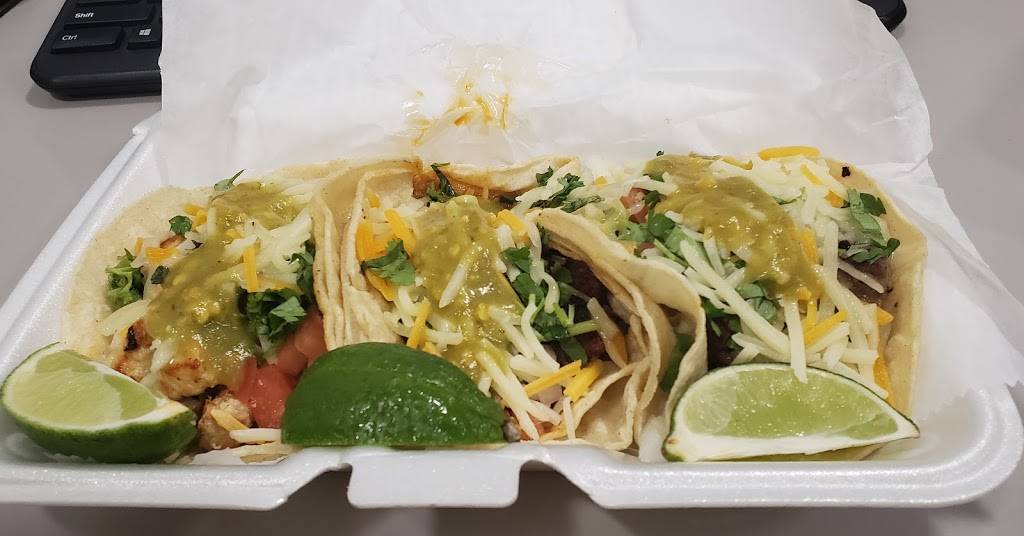 La Pupusa Loca Grille | restaurant | 144 Waverly St, Framingham, MA 01702, USA | 7747775960 OR +1 774-777-5960