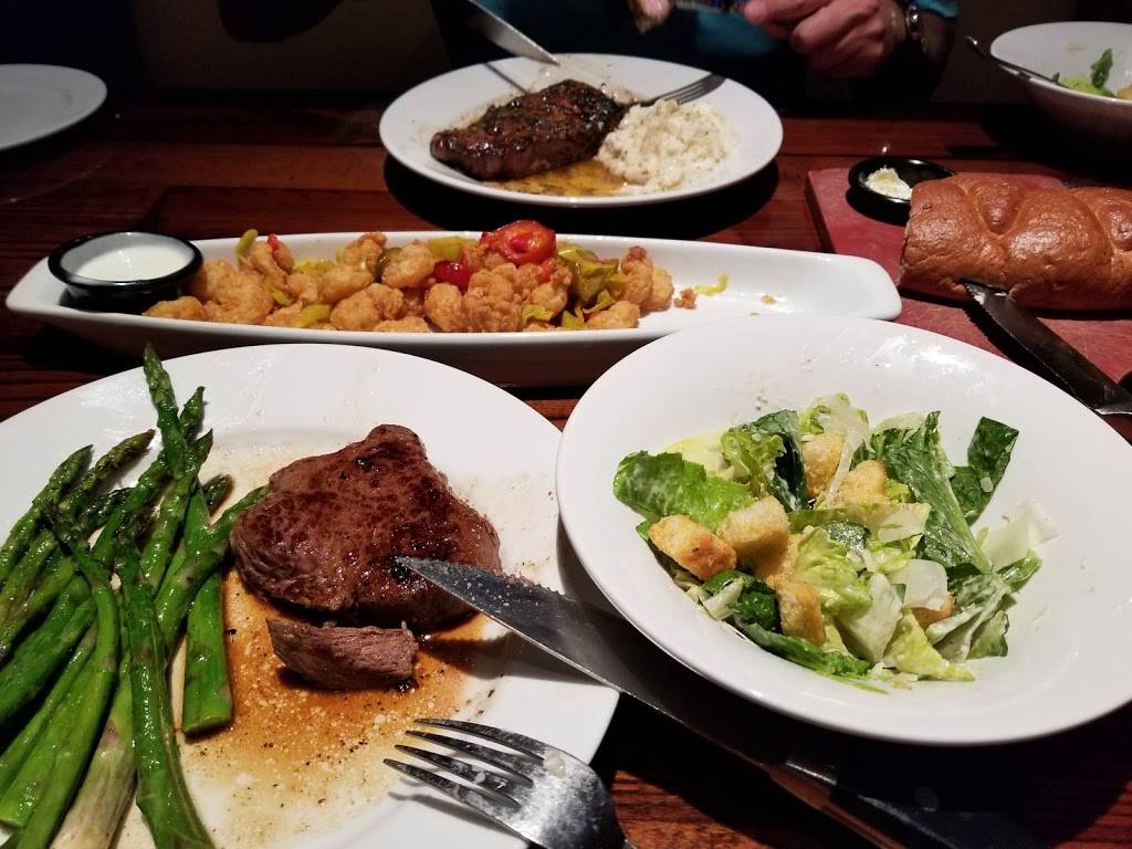 LongHorn Steakhouse | meal takeaway | 121 Crown Pointe Pkwy, Kingsland, GA 31548, USA | 9125762811 OR +1 912-576-2811