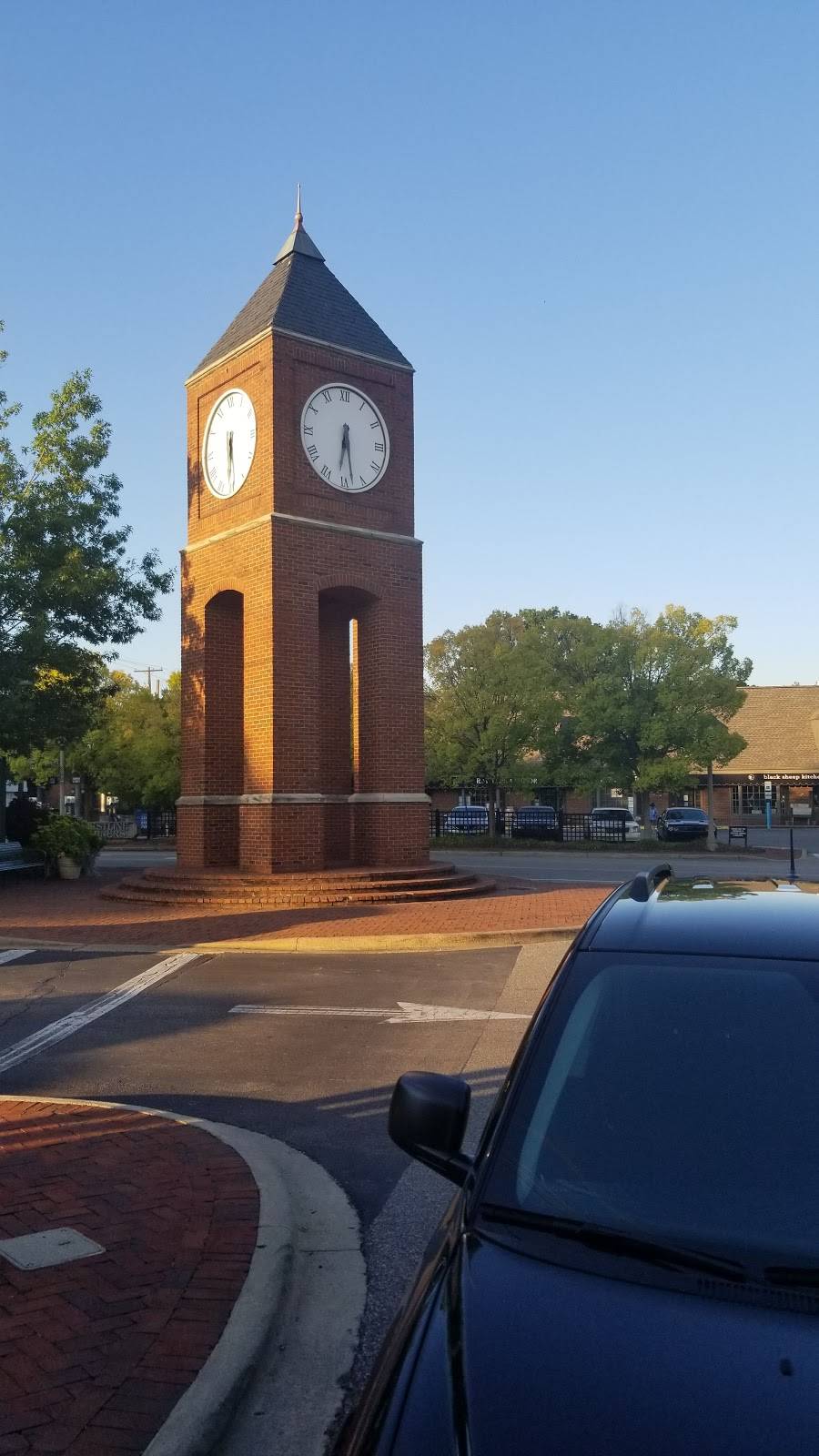 La Paz | restaurant | 99 Euclid Ave, Mountain Brook, AL 35213, USA | 2058792225 OR +1 205-879-2225