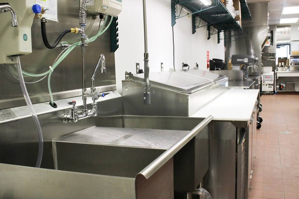 Chick-fil-A | restaurant | 5323 Mission Center Rd, San Diego, CA 92108, USA | 6192911105 OR +1 619-291-1105