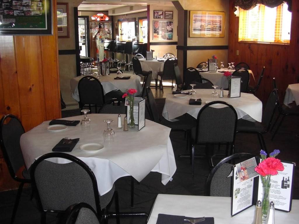 Wegners St Martins Inn | restaurant | 11318 W St Martins Rd, Franklin, WI 53132, USA | 4144259971 OR +1 414-425-9971
