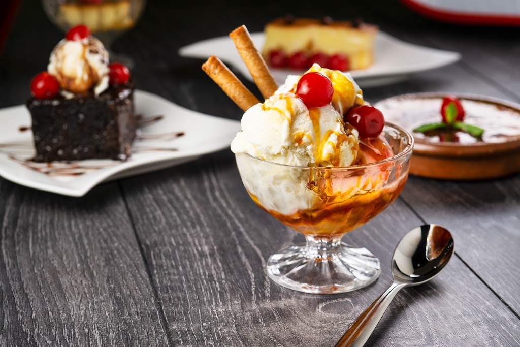 El Rinconcito Latino Calle Ocho | restaurant | 8488 SW 8th St, Miami, FL 33144, USA | 7867035780 OR +1 786-703-5780