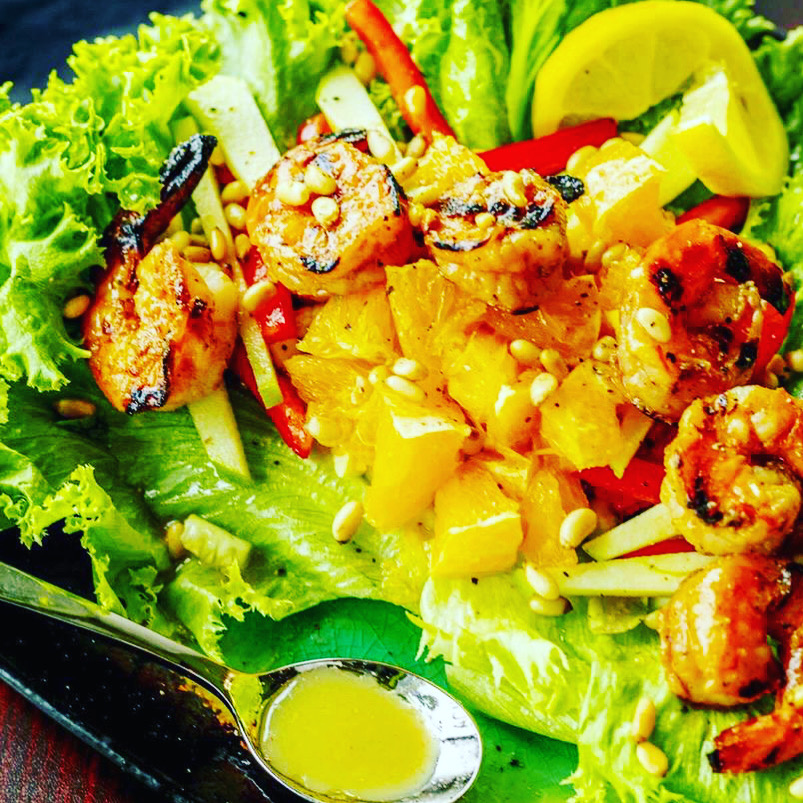 Roots Salad Kitchen | cafe | 403 Blue Star #106, San Antonio, TX 78210, USA | 2107018064 OR +1 210-701-8064