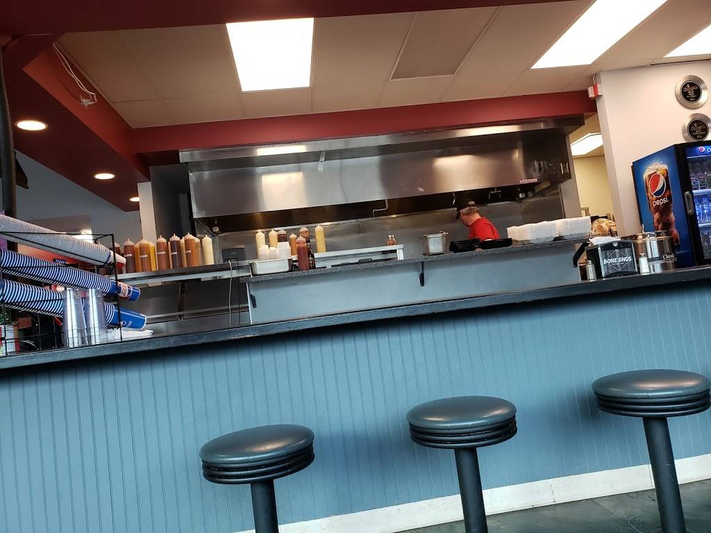 Bone Ends | restaurant | 604 E Colby St, Whitehall, MI 49461, USA | 2318933000 OR +1 231-893-3000