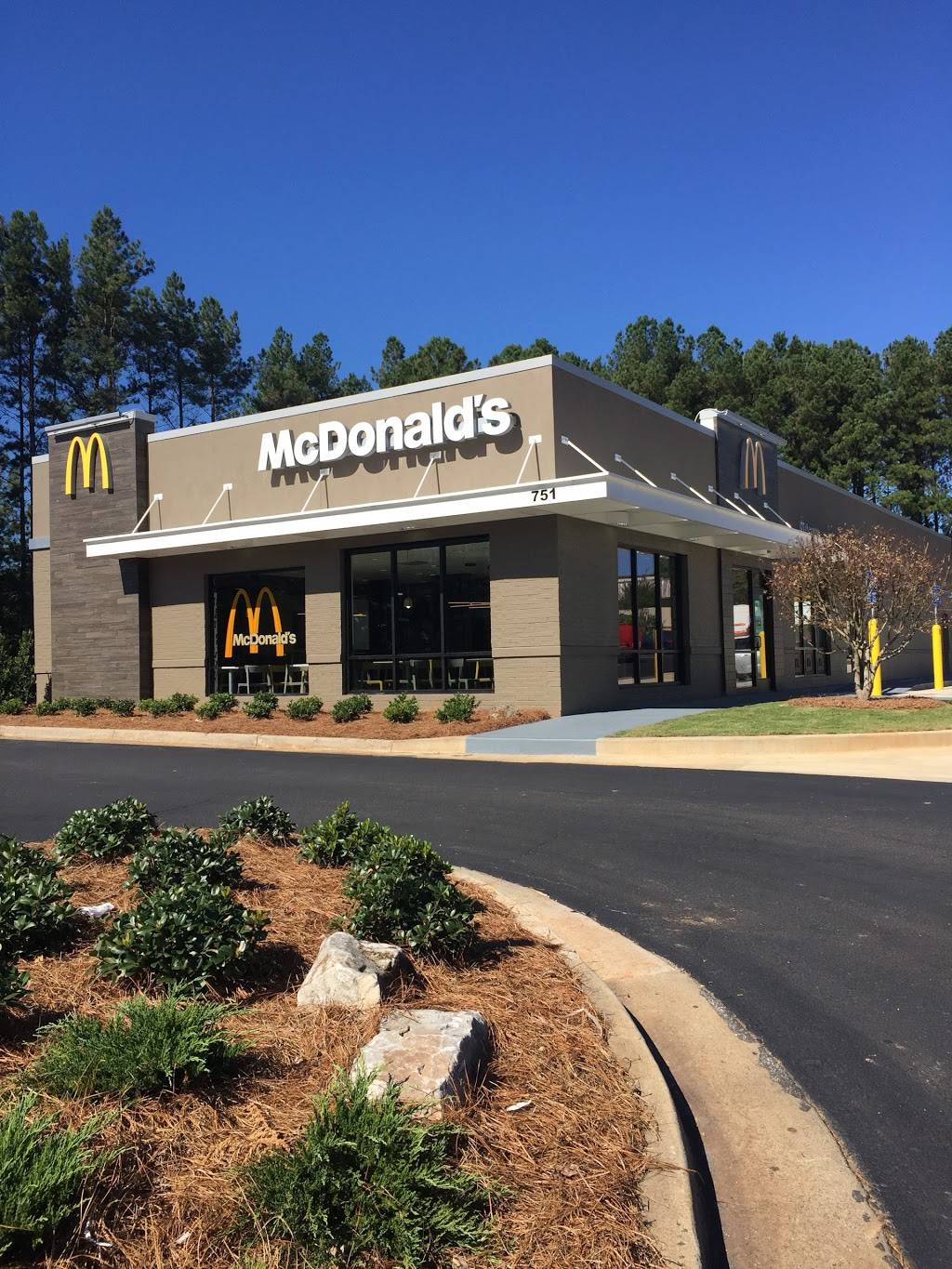 McDonalds | cafe | 751 W Pike St, Lawrenceville, GA 30045, USA | 7709959410 OR +1 770-995-9410