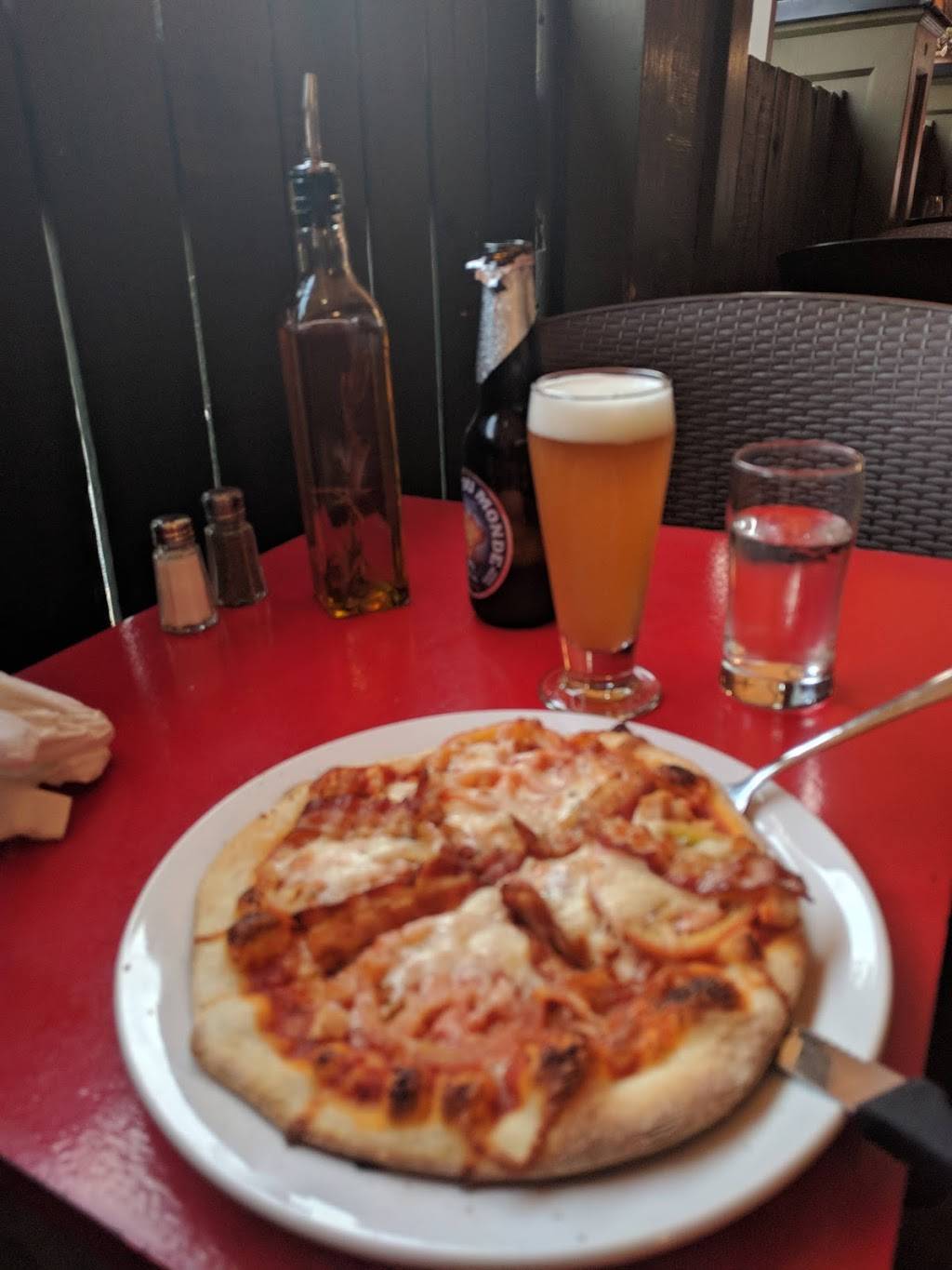 Pizzaza | restaurant | 36 Rue Laval, Gatineau, QC J8X 3G7, Canada | 8197710565 OR +1 819-771-0565