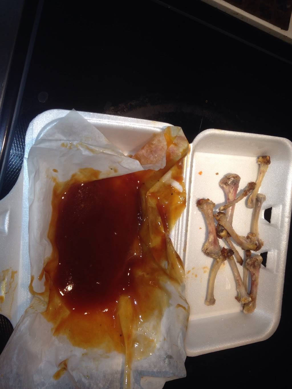 Wild Wing | restaurant | 570 Kingston Rd #4, Pickering, ON L1V 1A6, Canada | 9058319464 OR +1 905-831-9464