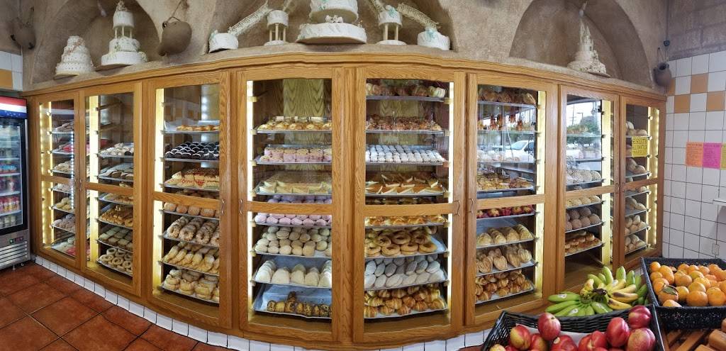 La Perla Tapatia | restaurant | 625 N Redondo Dr, Oceanside, CA 92057, USA | 7607224158 OR +1 760-722-4158