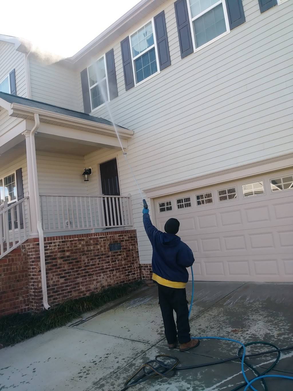 Hopkins Power Washing of Goldsboro NC | restaurant | 508 E Alvin St, Goldsboro, NC 27530, USA | 9198071204 OR +1 919-807-1204