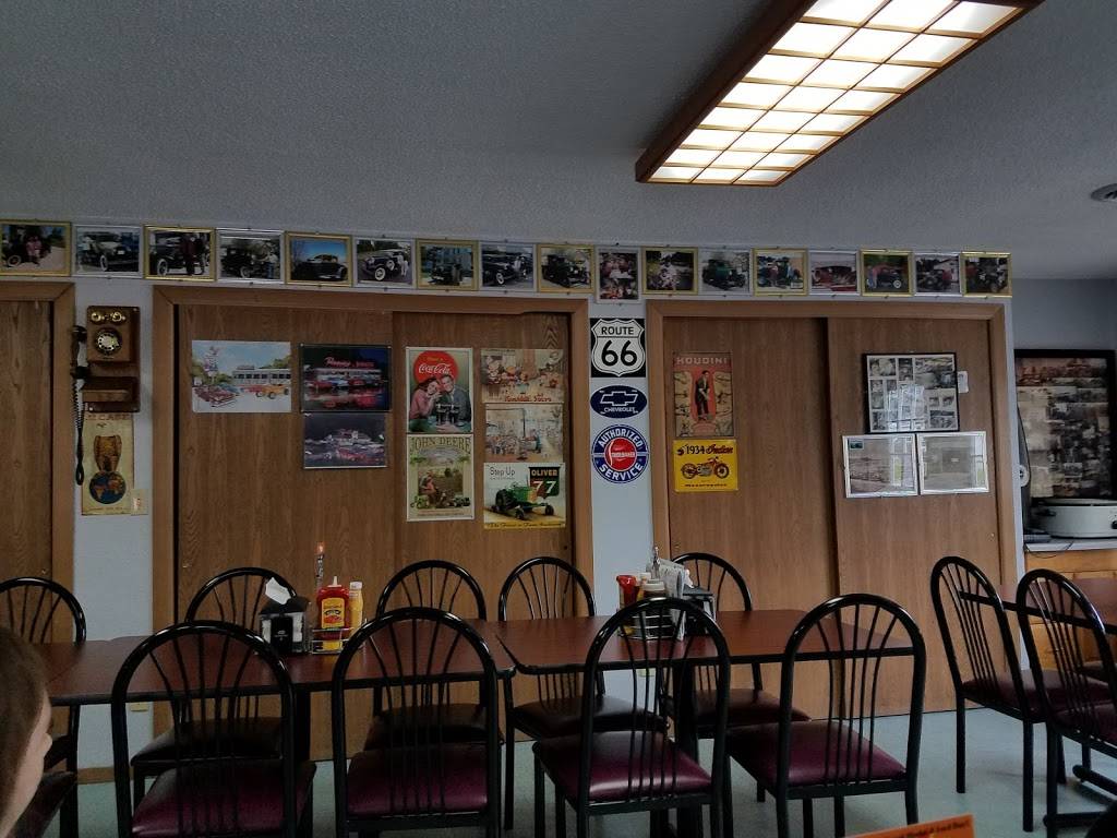 Millies Diner | restaurant | 302 W Division St, Marine, IL 62061, USA | 6188874850 OR +1 618-887-4850
