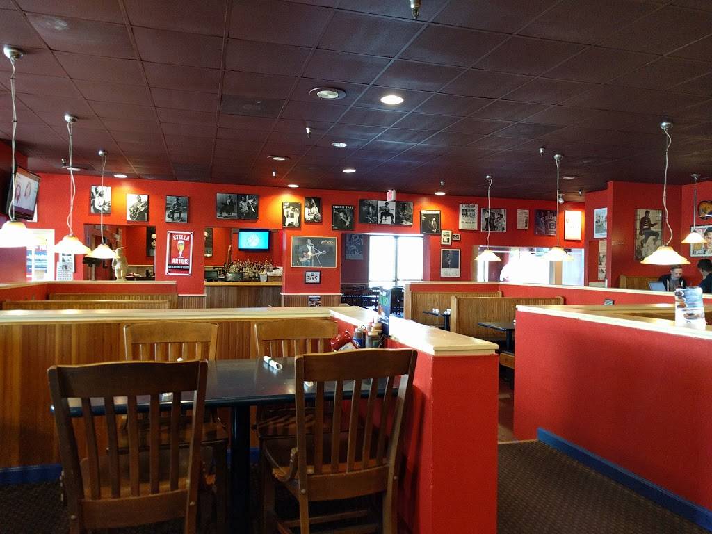 Red Hot & Blue - Gaithersburg, MD | restaurant | 16811 Crabbs Branch Way, Derwood, MD 20855, USA | 3019487333 OR +1 301-948-7333