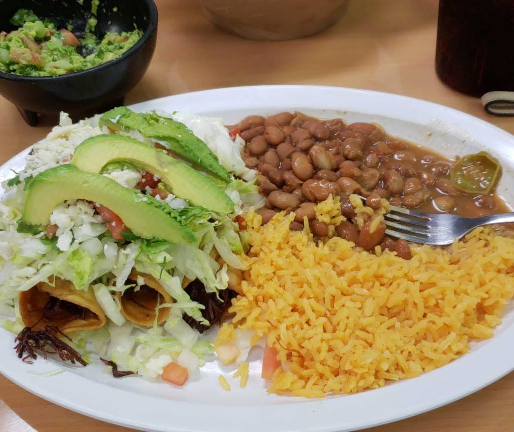 Taqueria Don Julios | restaurant | 3050 E College Ave, Ruskin, FL 33570, USA | 8132967217 OR +1 813-296-7217