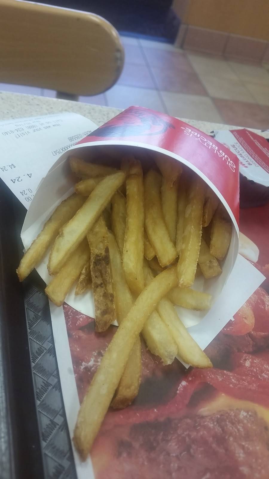 Wendys | restaurant | 41465 Ford Rd, Canton, MI 48187, USA | 7349810183 OR +1 734-981-0183