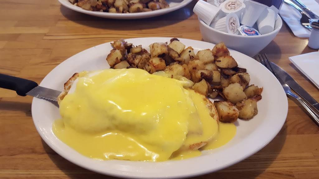 Sunset Grill | restaurant | 1299 Barton St E, Hamilton, ON L8H 2W1, Canada | 9055442400 OR +1 905-544-2400