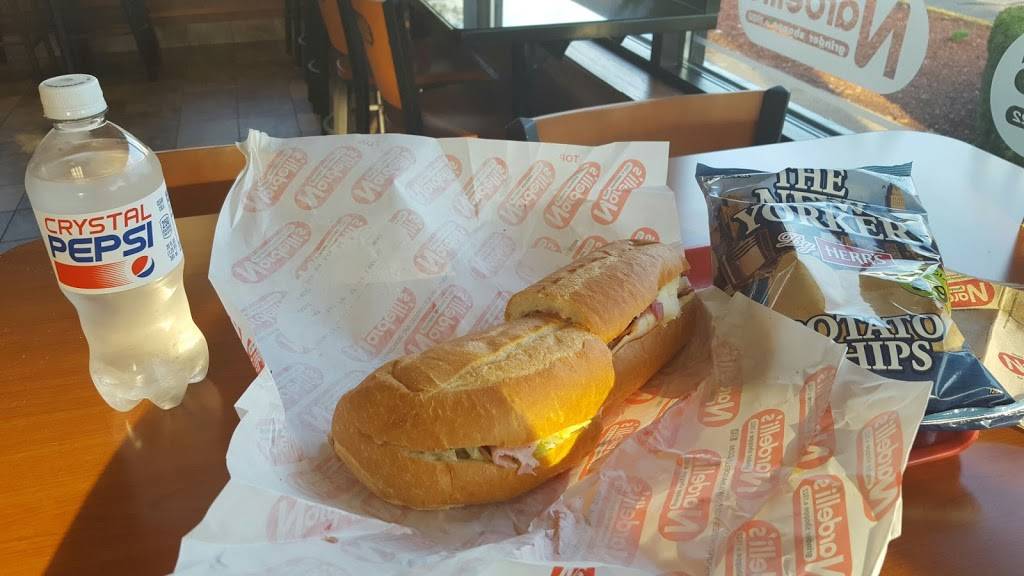 Nardellis Grinder Shoppe | restaurant | 1 Main St, East Hartford, CT 06118, USA | 8605682000 OR +1 860-568-2000