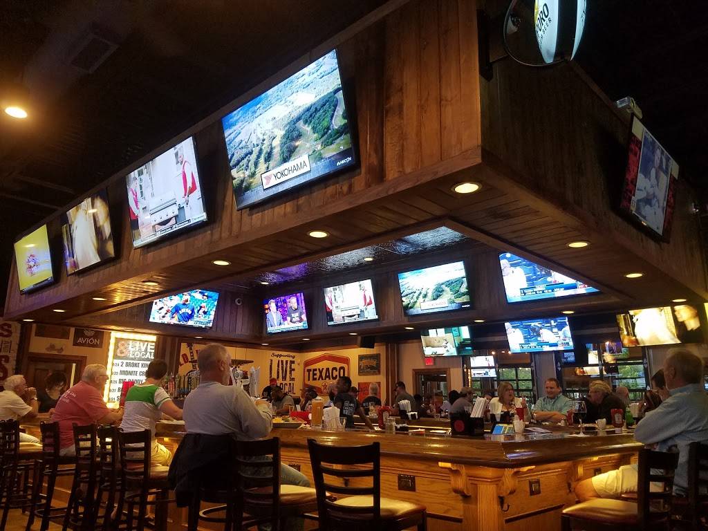 Wild Wing Cafe | restaurant | 36 Mill Rd, McDonough, GA 30253, USA | 7708982420 OR +1 770-898-2420