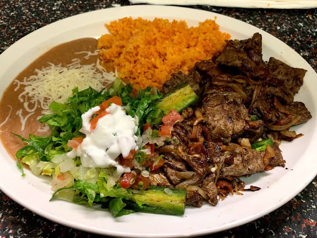 Paletalandia | restaurant | 340 E 10th St Suite D, Gilroy, CA 95020, USA | 4088422151 OR +1 408-842-2151