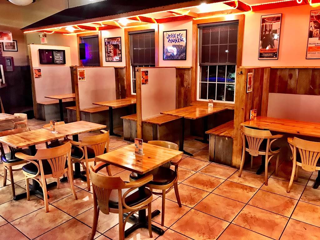 Wildwood Barbeque | restaurant | 235 Russell St, Hadley, MA 01035, USA | 4135844227 OR +1 413-584-4227